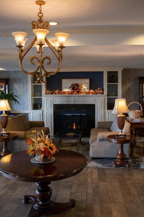 Fort William Henry Hotel Лейк Джордж Екстериор снимка