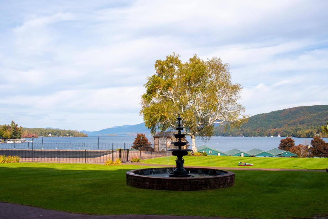 Fort William Henry Hotel Лейк Джордж Екстериор снимка